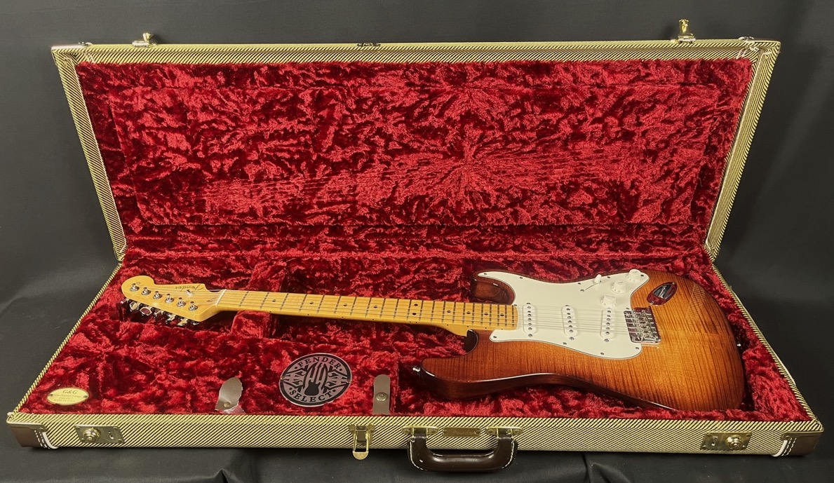 Fender USED Fender 2011 American Select Series Stratocaster Maple Neck w/OHSC - Used