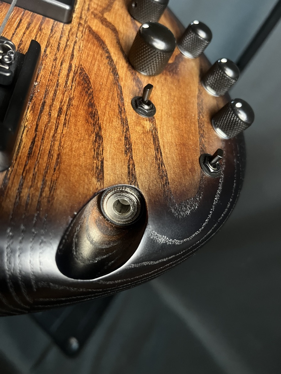 Ibanez USED Ibanez 2025 SR600E Active 4 String Bass Antique Brown Stained Burst - Used