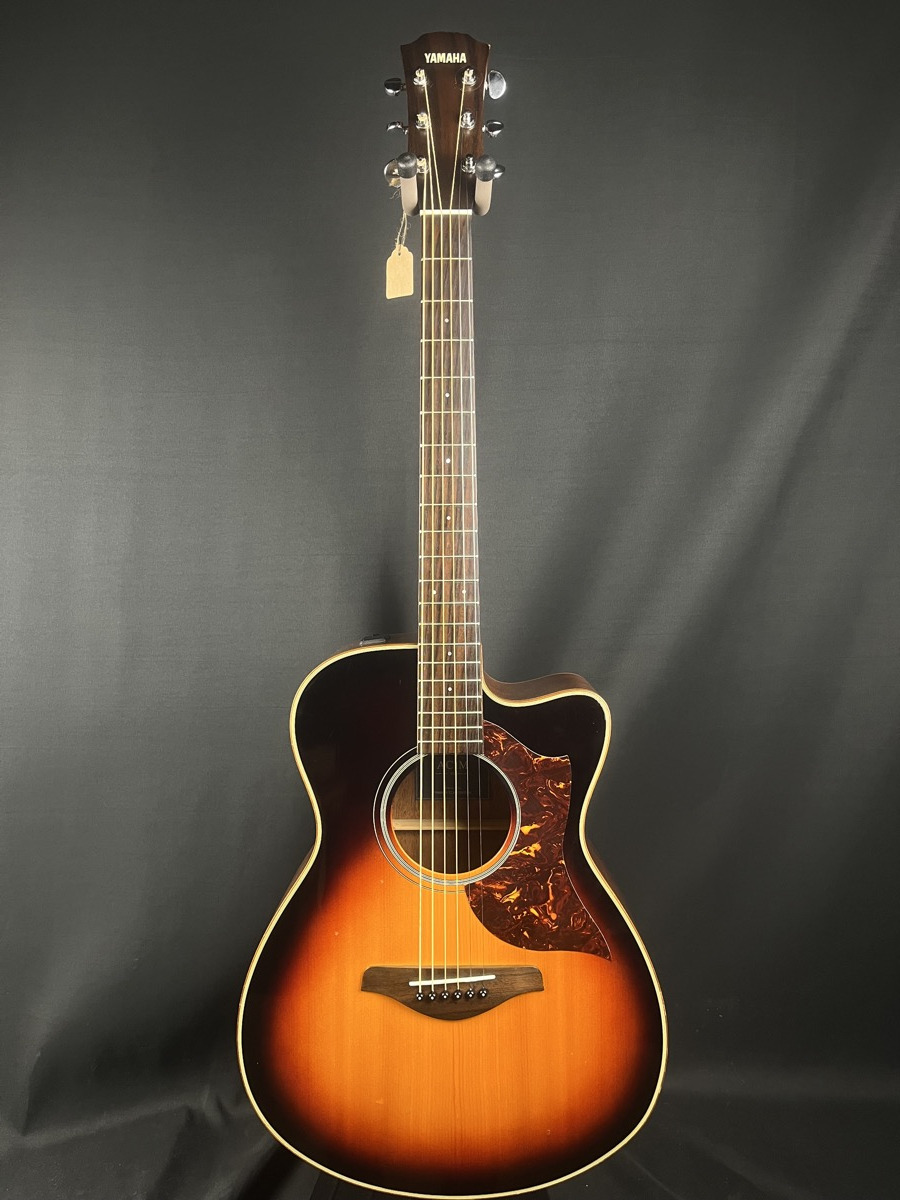 USED AC1M Spruce/Mahogany Concert Cutaway  &hellip;