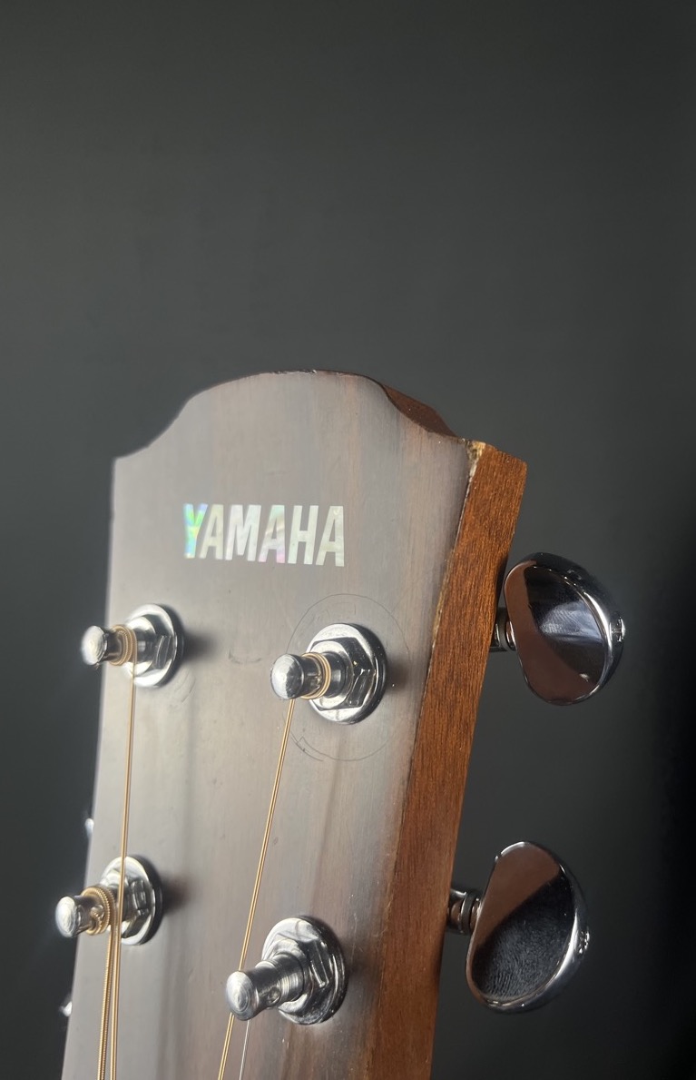 Yamaha USED AC1M Spruce/Mahogany Concert Cutaway - Tobacco Brown Sunburst - Used