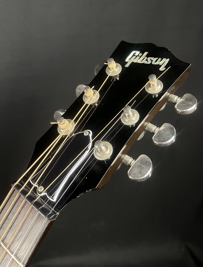 Gibson USED Gibson J-45 Standard, 2010, Vintage Sunburst - CONSIGNMENT - Used