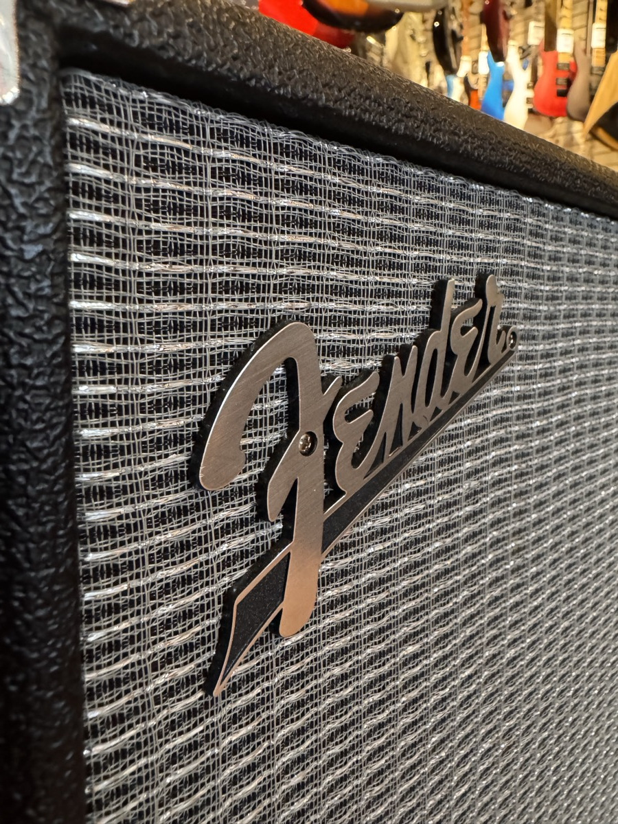Fender USED Fender Rumble 200 v3 Bass Amp - CONSIGNMENT - Used