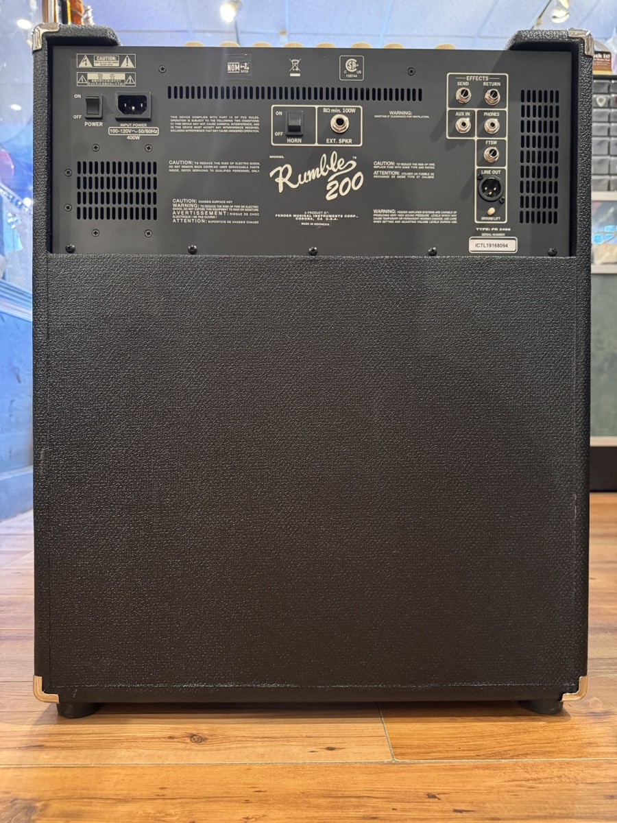 Fender USED Fender Rumble 200 v3 Bass Amp - CONSIGNMENT - Used