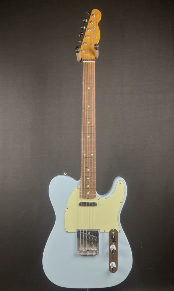 USED Fender Vintera II '60s Telecaster Sonic Blue