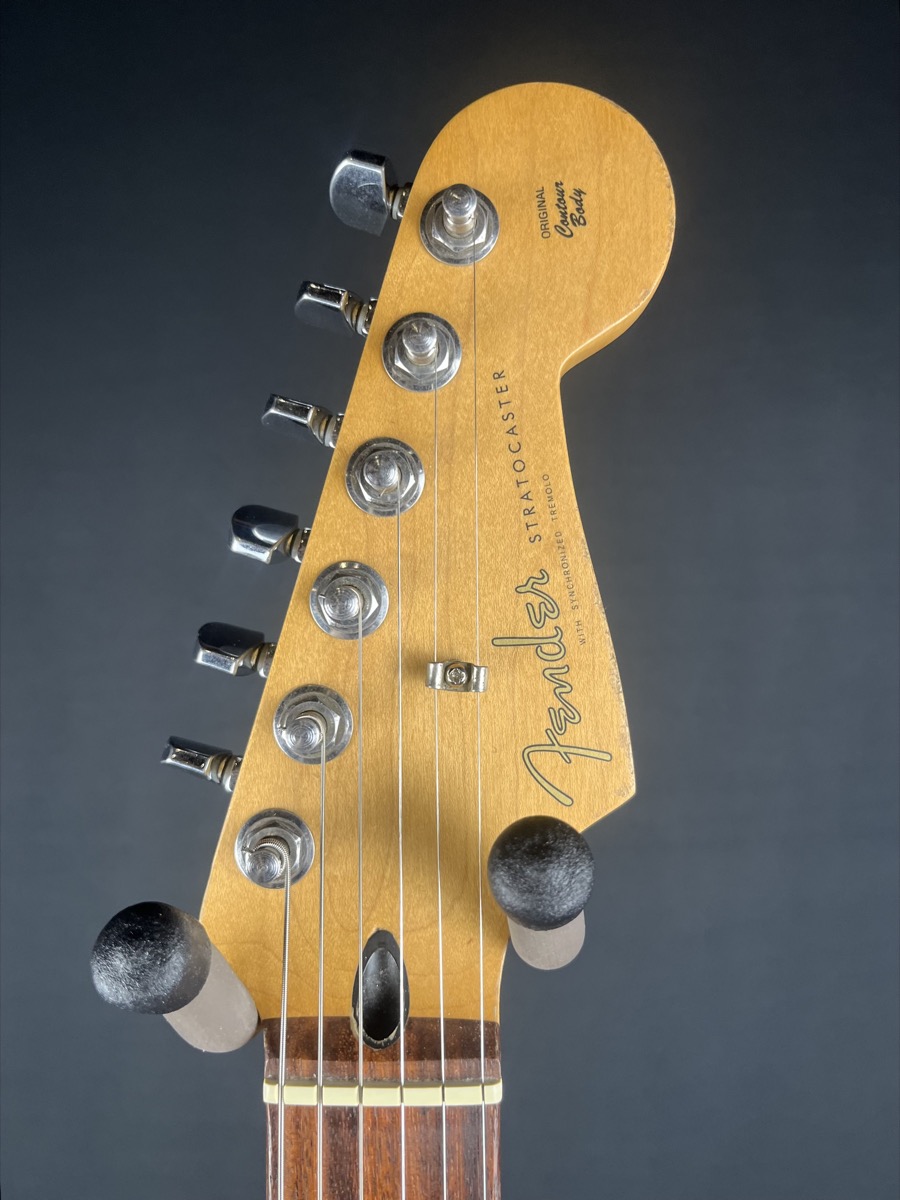 Fender USED Fender 2010 Inca Silver Road Worn HSS Strat w/Gigbag - CONSIGNMENT - Used