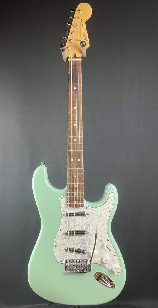 USED Squier Vintage Modified Surf Strat  &hellip;