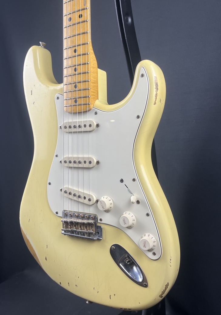 Fender Custom Shop USED Fender 2006 Custom Shop Heavy Relic Olympic White w/OHSC - Used