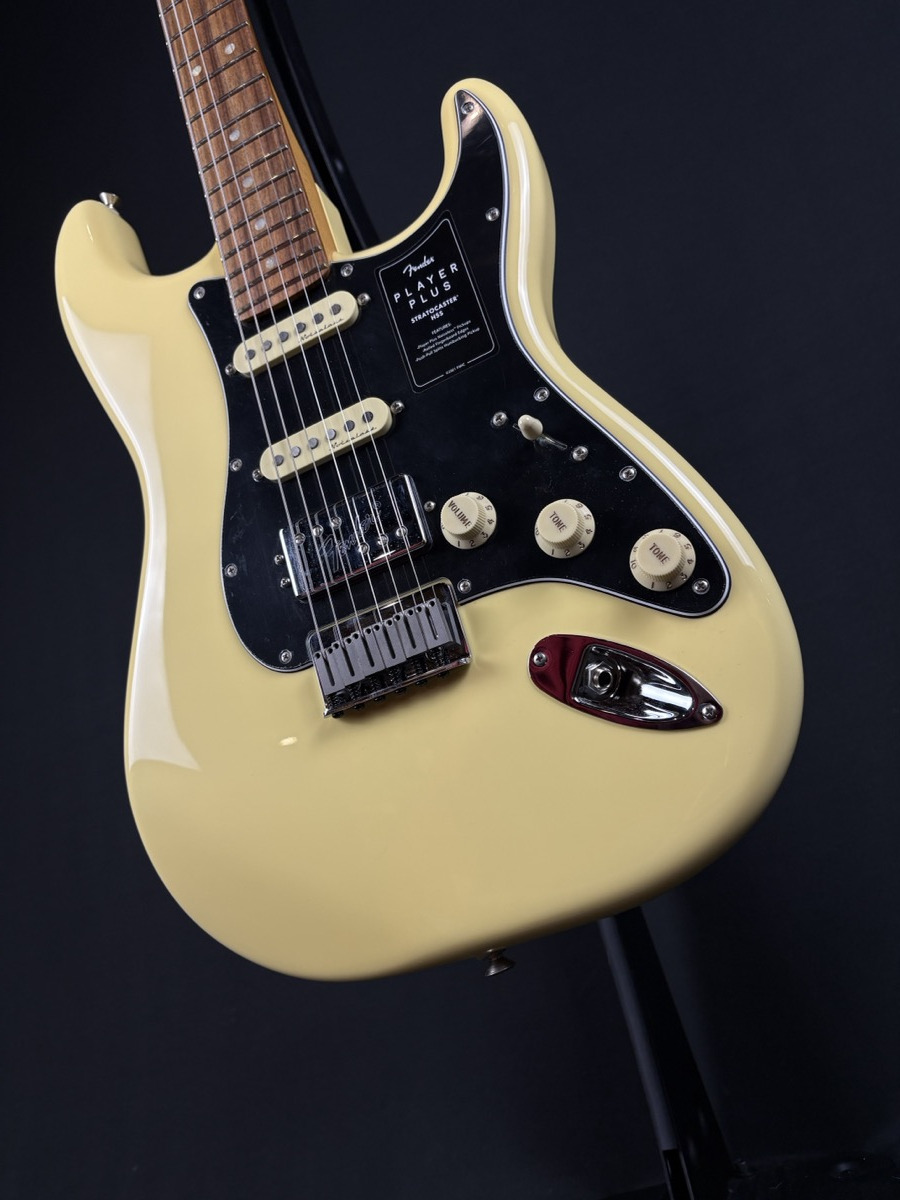 Fender USED Fender Player Plus HSS Hardtail Limited Strat In Buttercream - Used