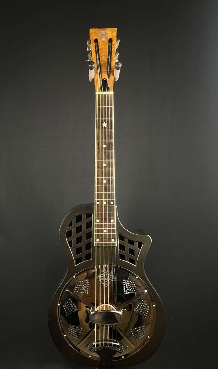 USED Republic Short Scale 12 fret …