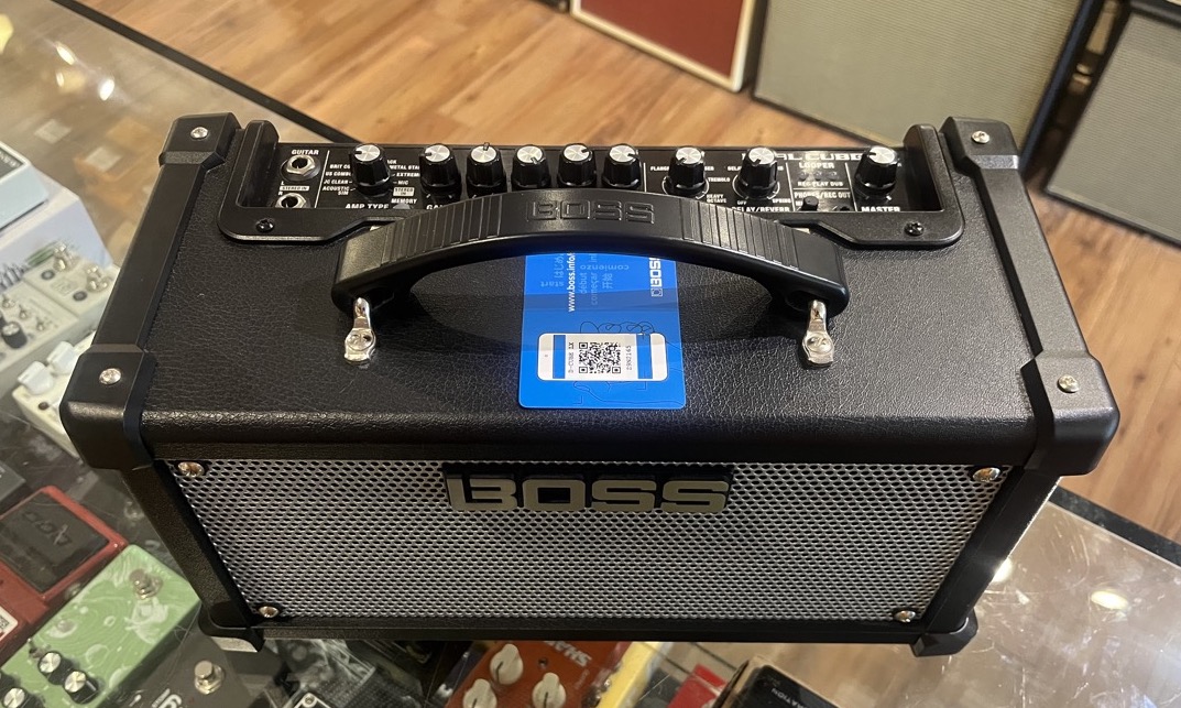 BOSS USED BOSS Dual Cube LX Amplifier - CONSIGNMENT - Used