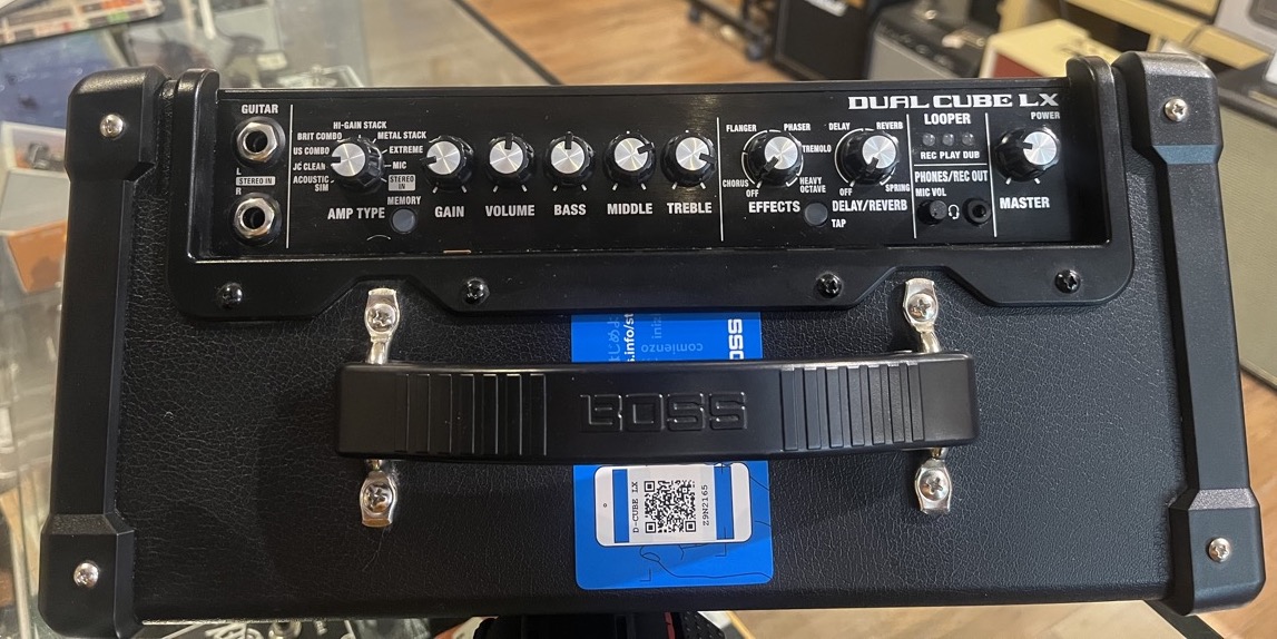 BOSS USED BOSS Dual Cube LX Amplifier - CONSIGNMENT - Used