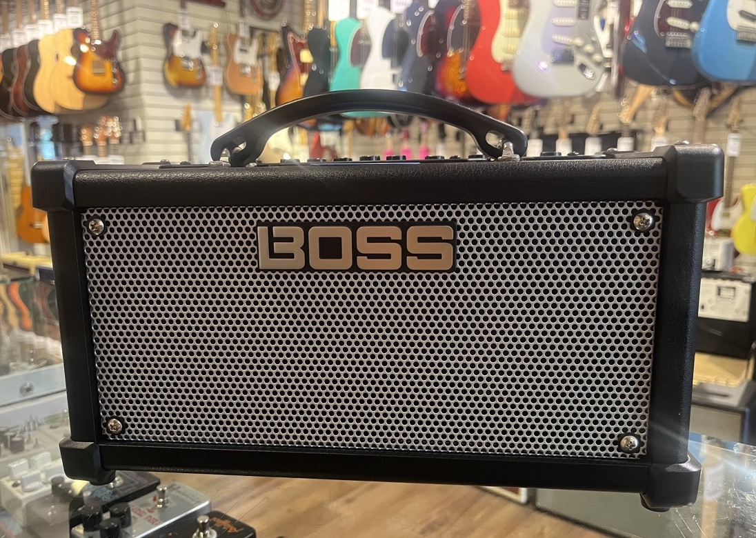 BOSS USED BOSS Dual Cube LX Amplifier - CONSIGNMENT - Used