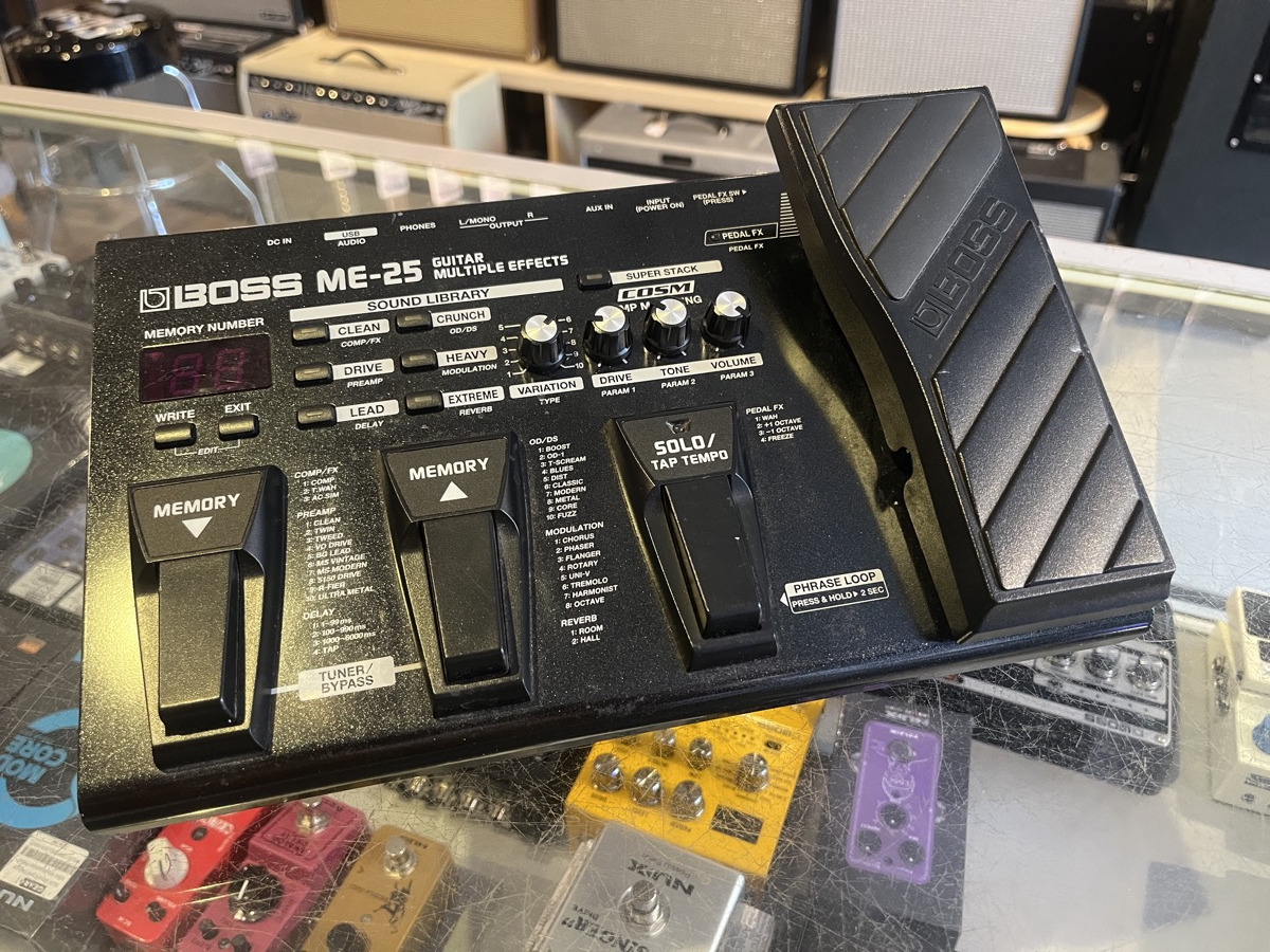 BOSS USED BOSS ME-25 Multi Effects Guitar Processor - Used