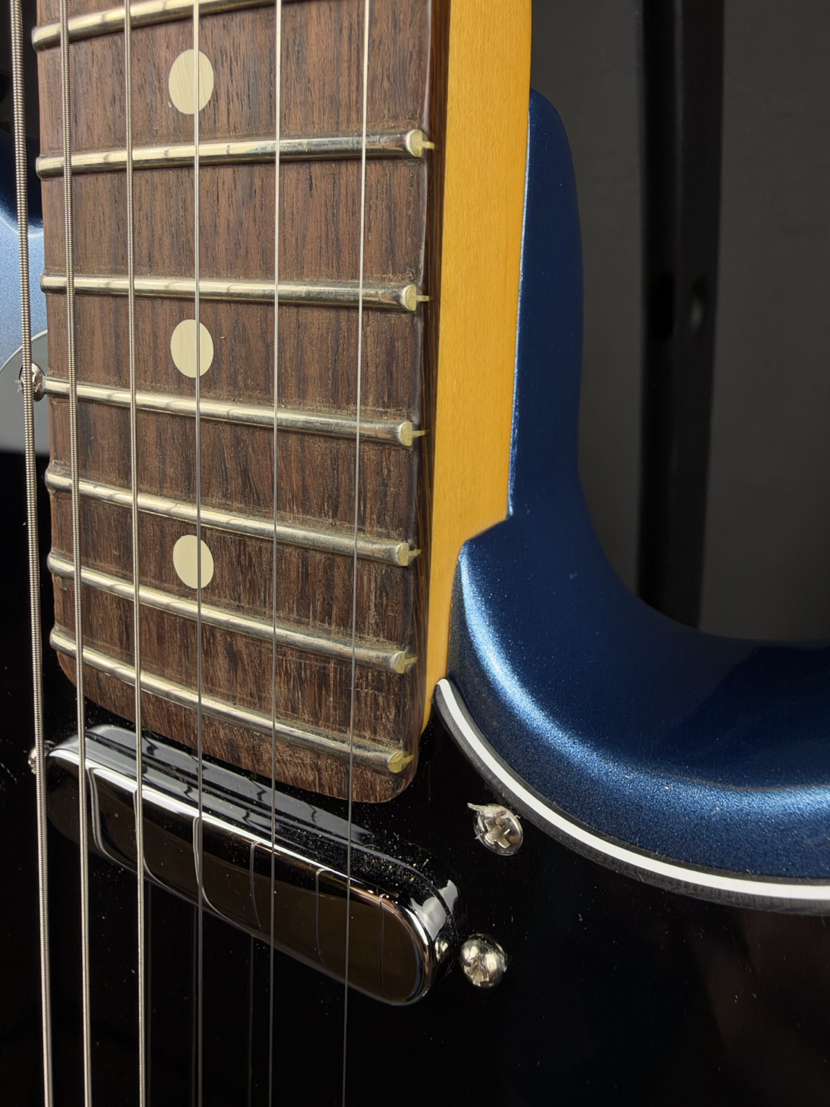 Fender USED Fender 2023 American Professional II Dark Night Telecaster w/OHSC - Used